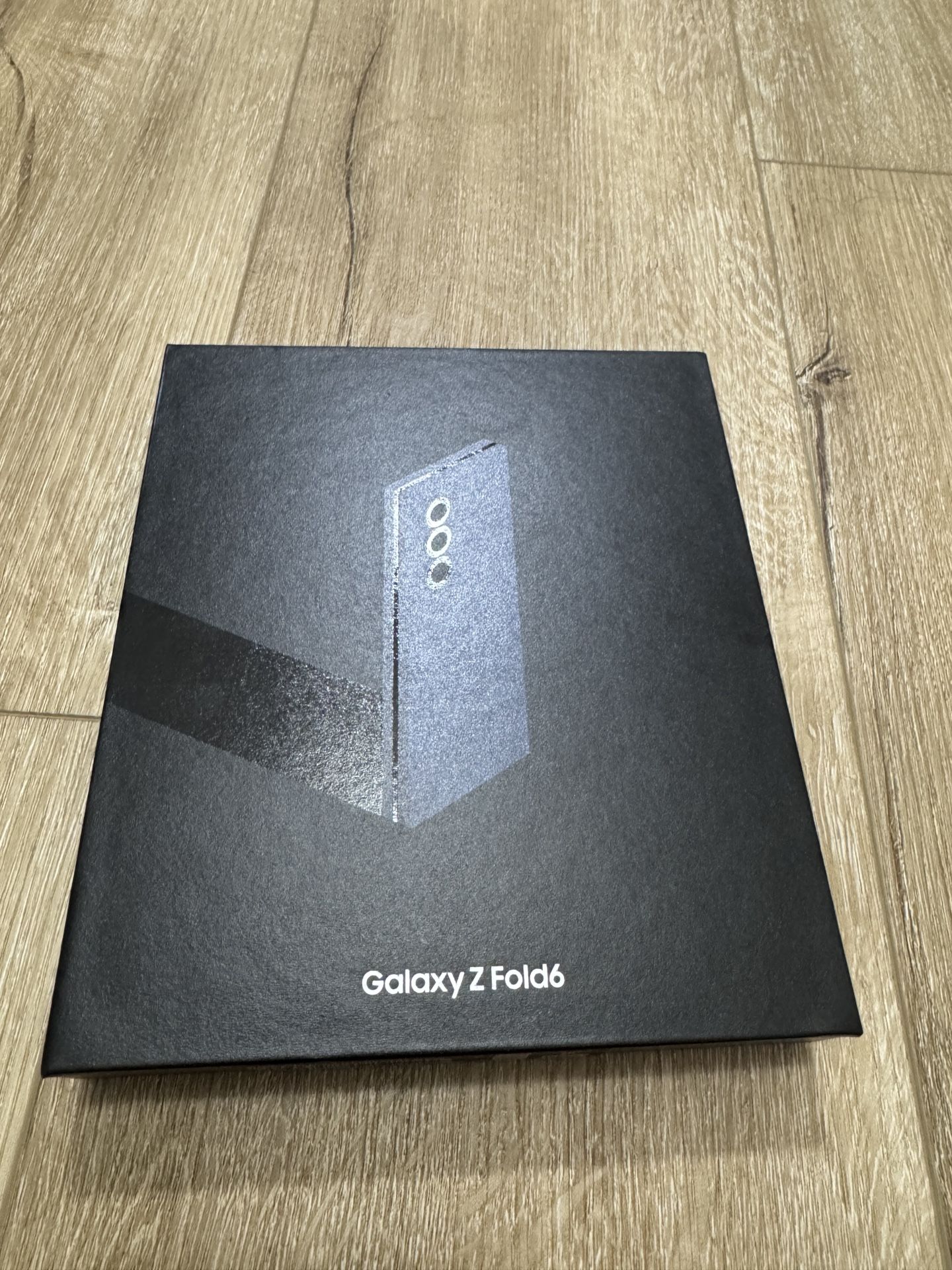 Samsung Galaxy Z Fold6  512GB Navy Brand New Sealed 