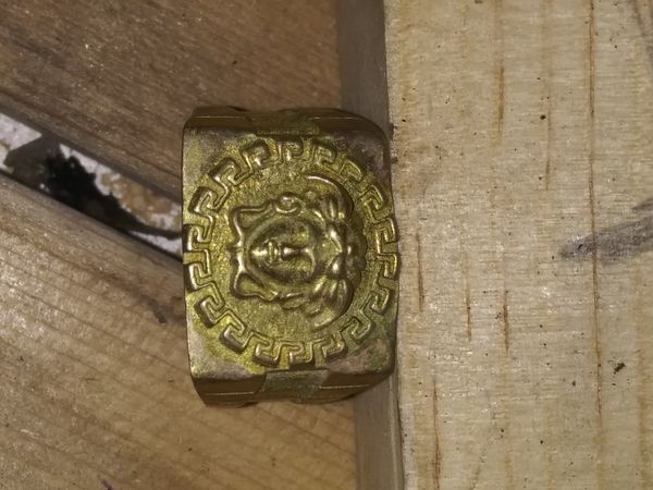 18k versace gold ring