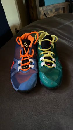 Basketball shoes