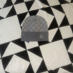 Louie beanie