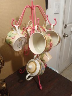 9 pc   Plum and Berry  Stoneware Coffe Cup Set