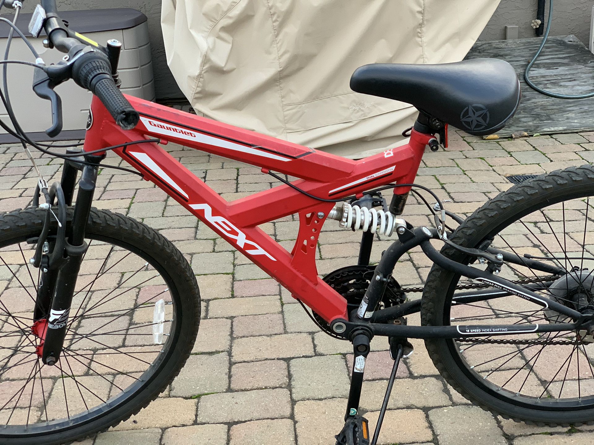 Boys 24” Next Gauntlet mountain bike