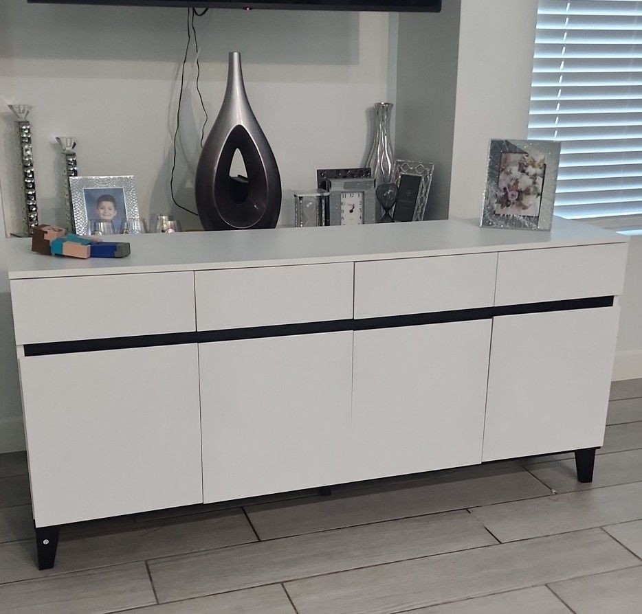 White And Black Side Board