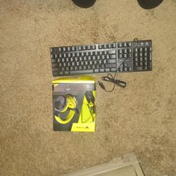 Led Keyboard And Headphones 