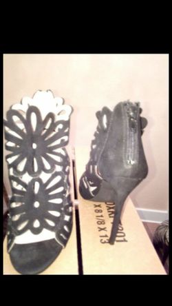 SIZE 6.5