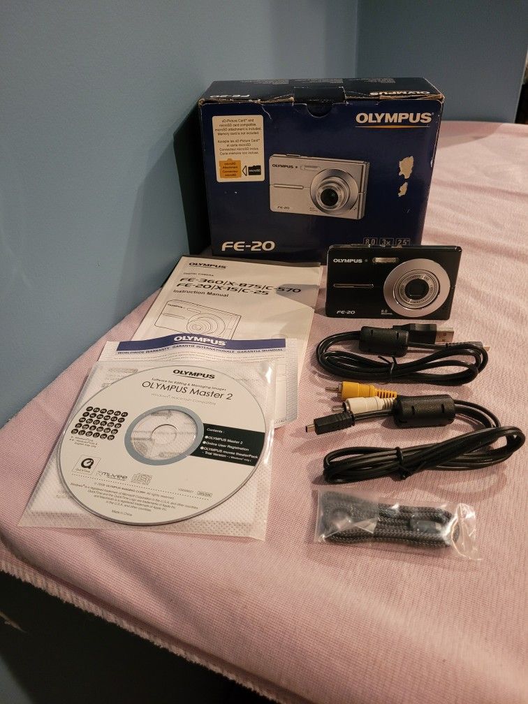Olympus FE-20 Camera