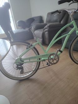 Electra Cruiser 7D Beach Cruiser  24inch