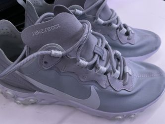 Women’s 7.5 Nike React Brand New