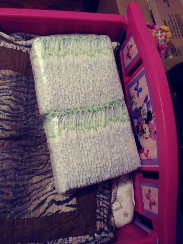 Luvs diapers size 5 for Sale in South El Monte, CA OfferUp