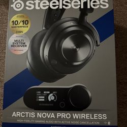 Arctis Nova Pro Wireless 