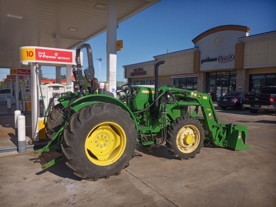 5075e TRACTOR STOLEN