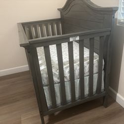 Crib for Sale