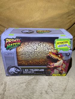 Jurassic World Primal Hatch T.Rex Interactive Baby Dino Egg