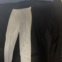 maternity leggings size medium 