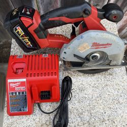 Milwaukee 5" 3/8 Metal Saw with 5.0 battery and charger