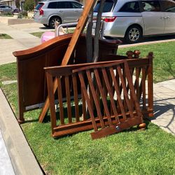 Free Toddler/ Full Size Convertible Bed And Book Shelf