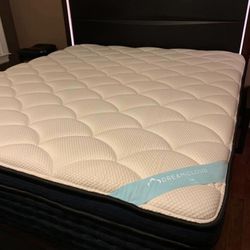 DreamCloud Premier Cal King Mattress 🛌