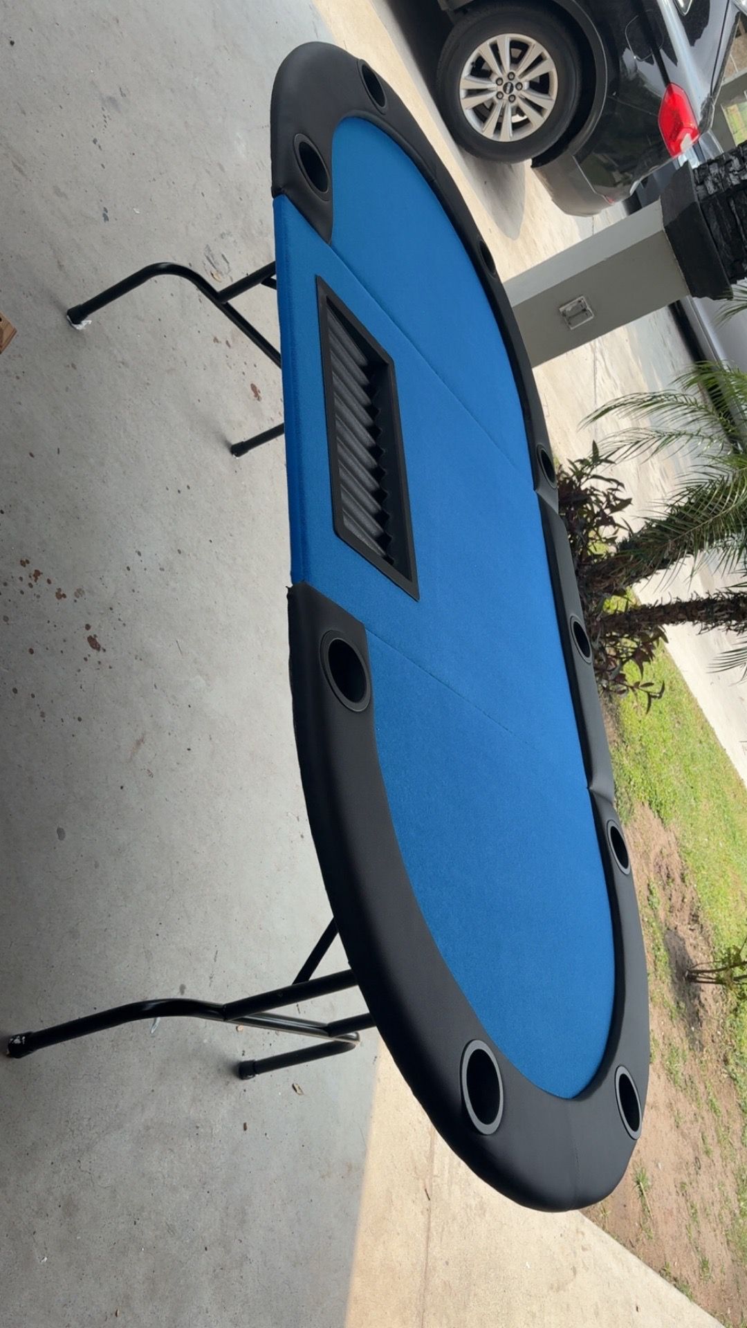 Poker table
