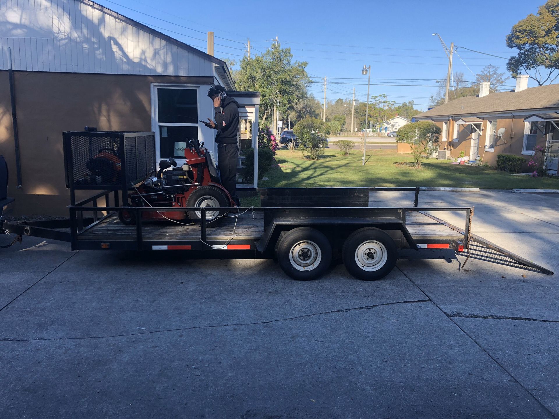 16x7 heavy duty utility trailer with 4 new tires