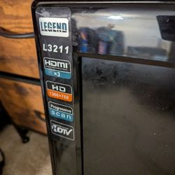 32” Flat-Screen TV