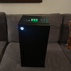Xbox Series X Replica Mini Fridge Thermoelectric Cooler