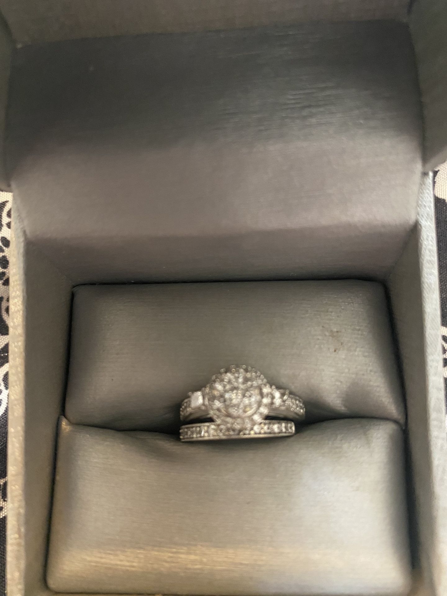 1 Carat Diamond Engagement  & Wedding Ring