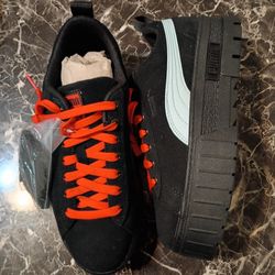 Puma x Dua Lipa Women's Mayze Suede platform sneaker In Black And Blue Colorway. 