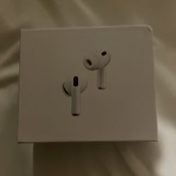 brad new airpods pro 3 with active noice cancellation