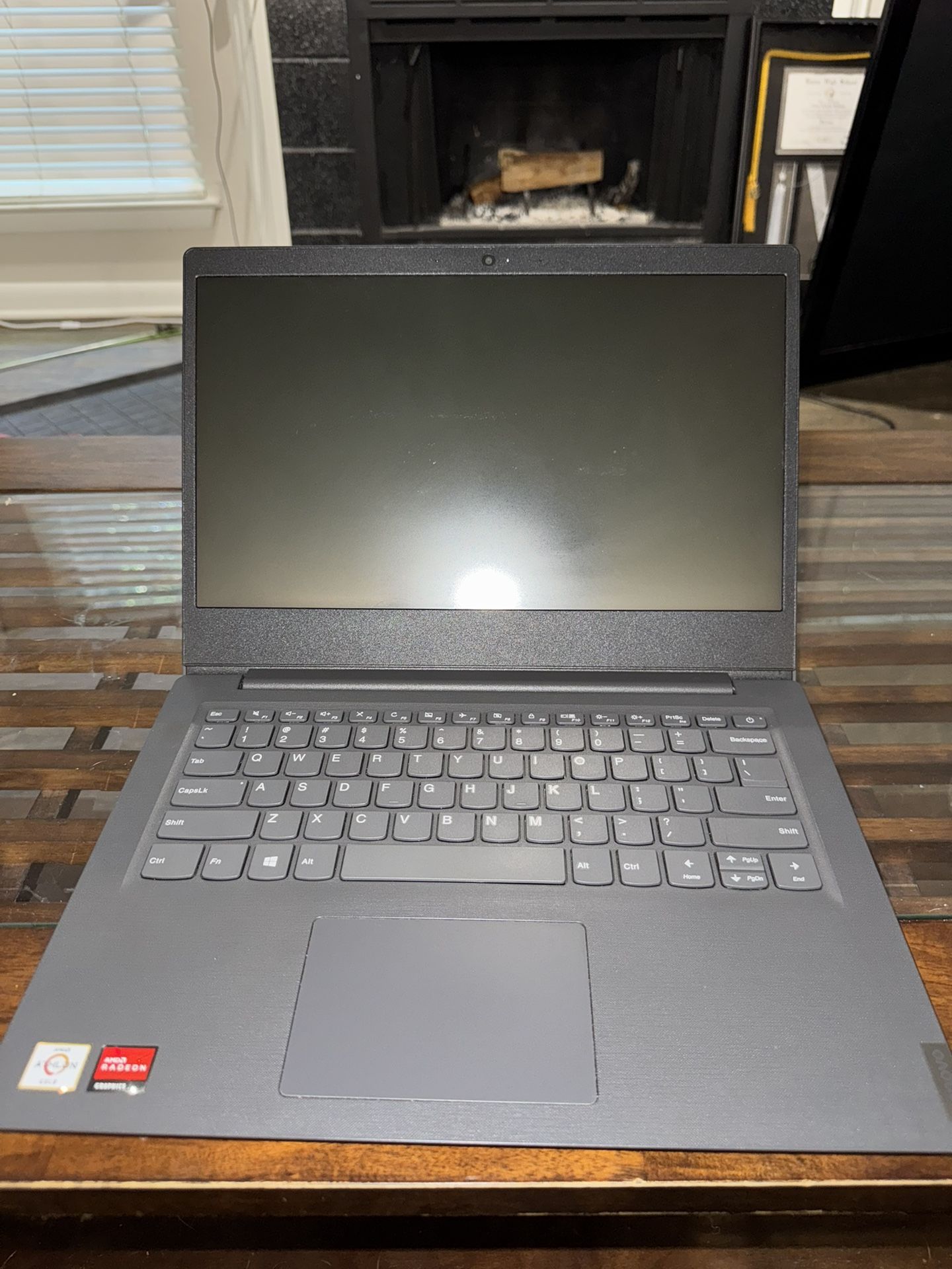 LENOVO LAPTOP FOR SALE!!