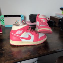Women's Pink Jordan 1 - Size 8 - No Box
