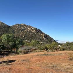 Off Grid Space For Self Contained RV or Trailer