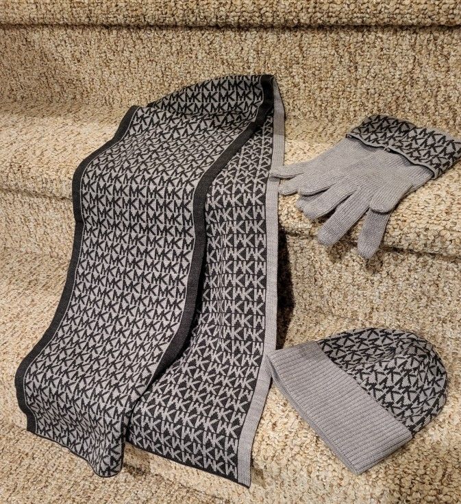 Michael Kors Winter Set NEW
