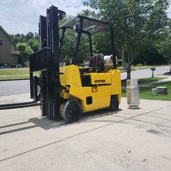 Hyster Forklift 3000 LBS Capacity
