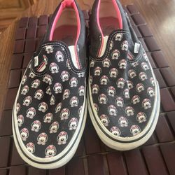 Women’s Vans Size 10
