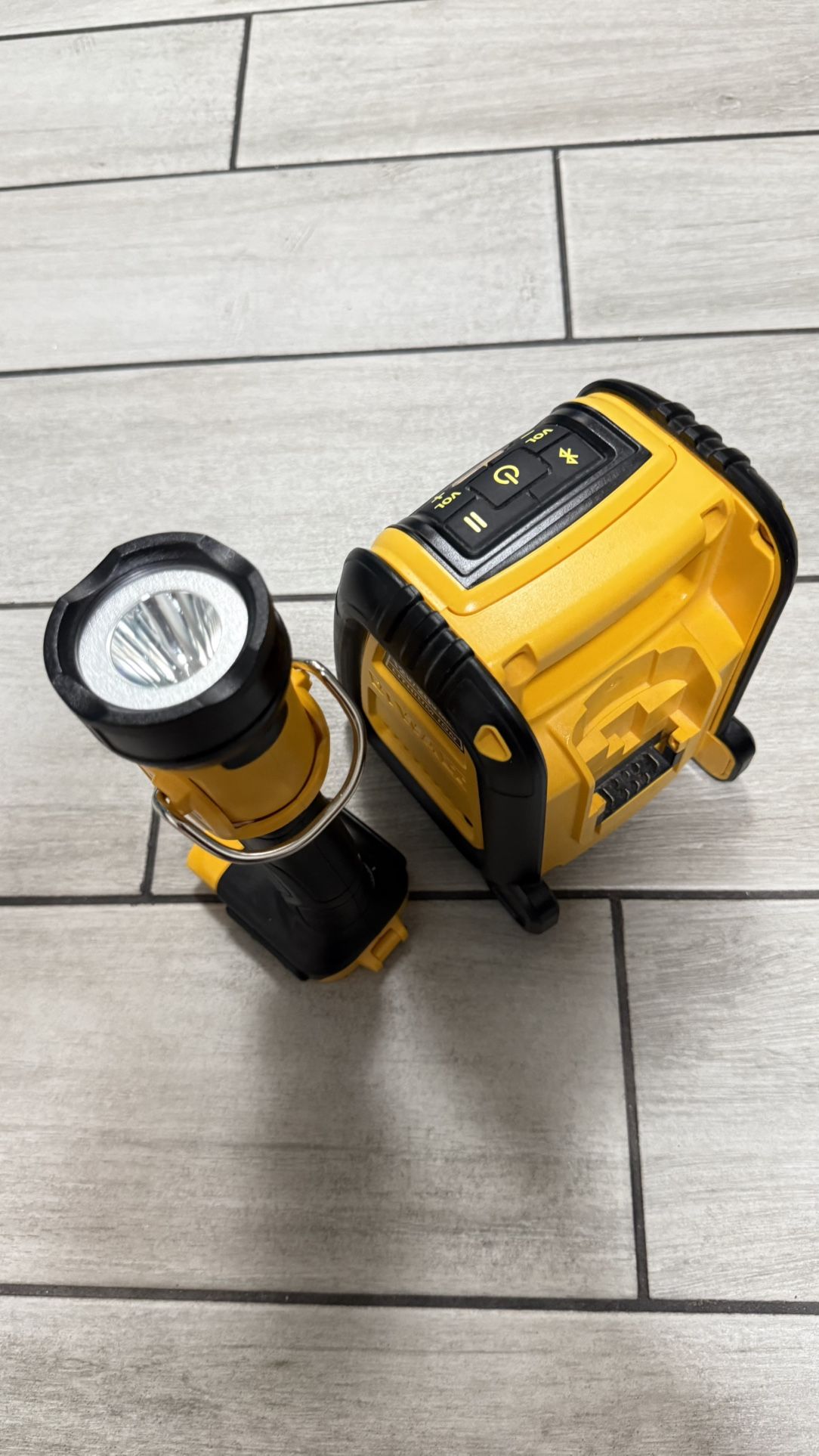 Dewalt Bluetooth Speaker