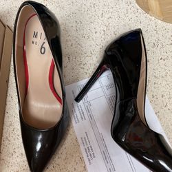 Mix 6 Woman’s Heels 👠 Size 8 Brand New 
