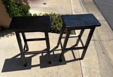 Amazon Basics 29” Barstool Set Black