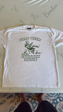 Brand New XL Seager Cold Beer and Country Music t-shirt