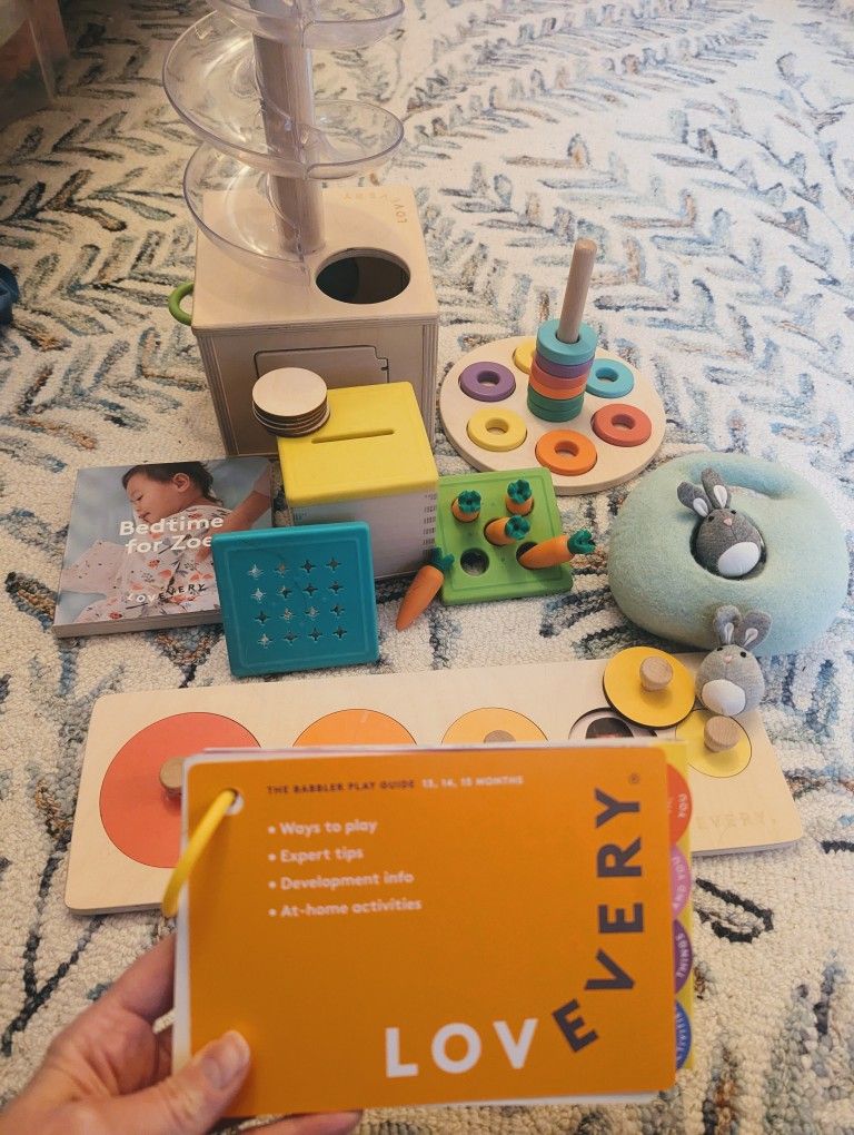 Lovevery The Babbler Playkit For 13, 14, 15 Months