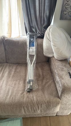 Brand New Adjustable Crutches (Adult Size)