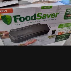 FoodSaver FM2000 Vacuum Sealer Machine for Sale in Culver City