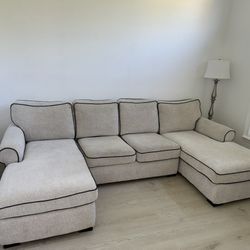 Sectional Couch 