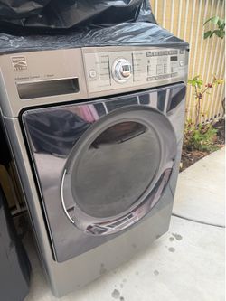 Appliances Dishwasher, Dryer, Stove Exhaust. See description