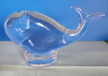 Crystal Wale Sculpture 9w X 5h