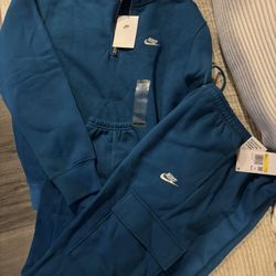 Nike Sweatsuit 