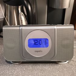 Cd clock radio