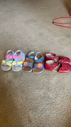 Girls shoes