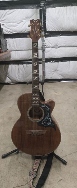 Dean electric/acoustic guitar