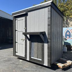 Wood Structure, Dog House Start ;