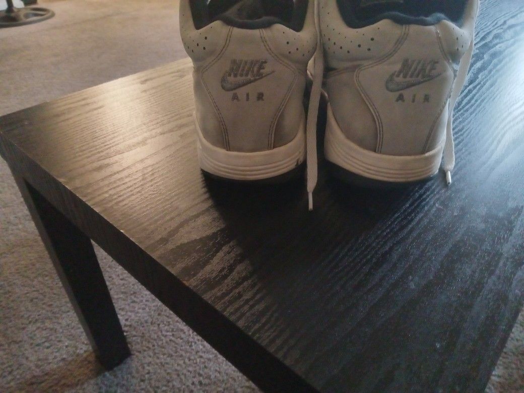 Nike Air Flight Shoe Size 9